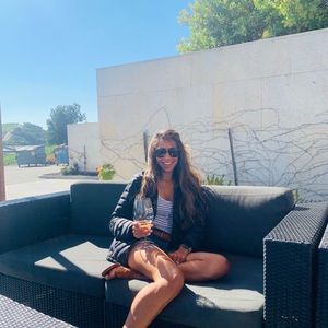 Meet your Posher, Darcie